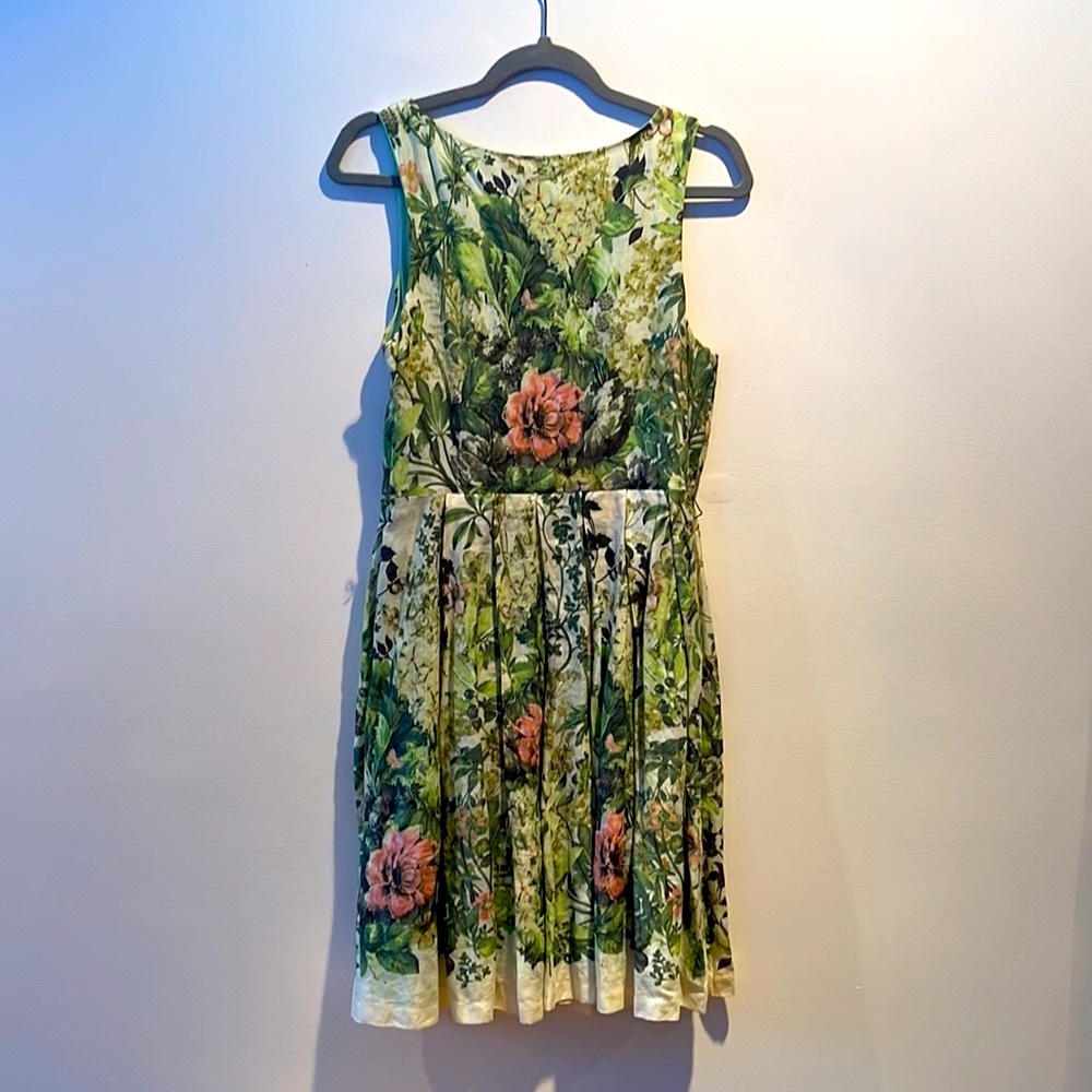 Eva Franco Floral Dress with belt size 10